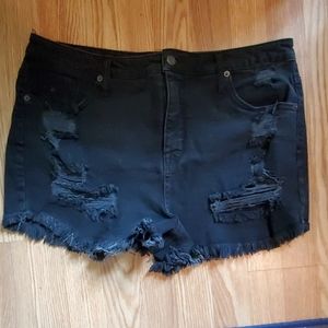 Black Mossimo shorts